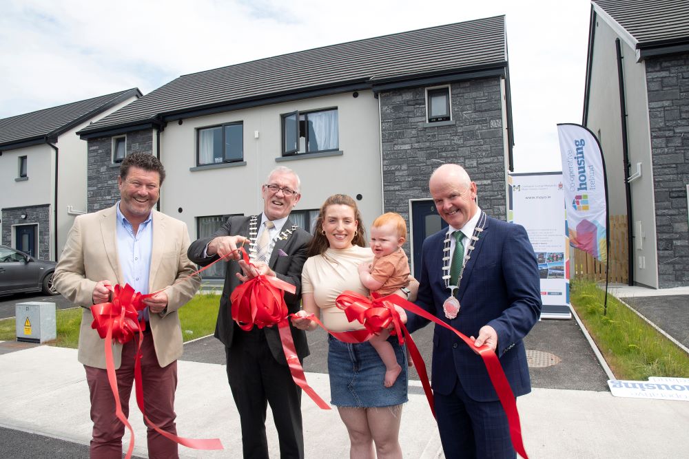 Cooperative Housing Ireland launches 20 homes in Castlebar, Mayo
